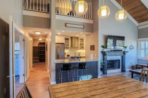 Modern 3 BDR Heart of Downtown Walk Everywhere Breckenridge